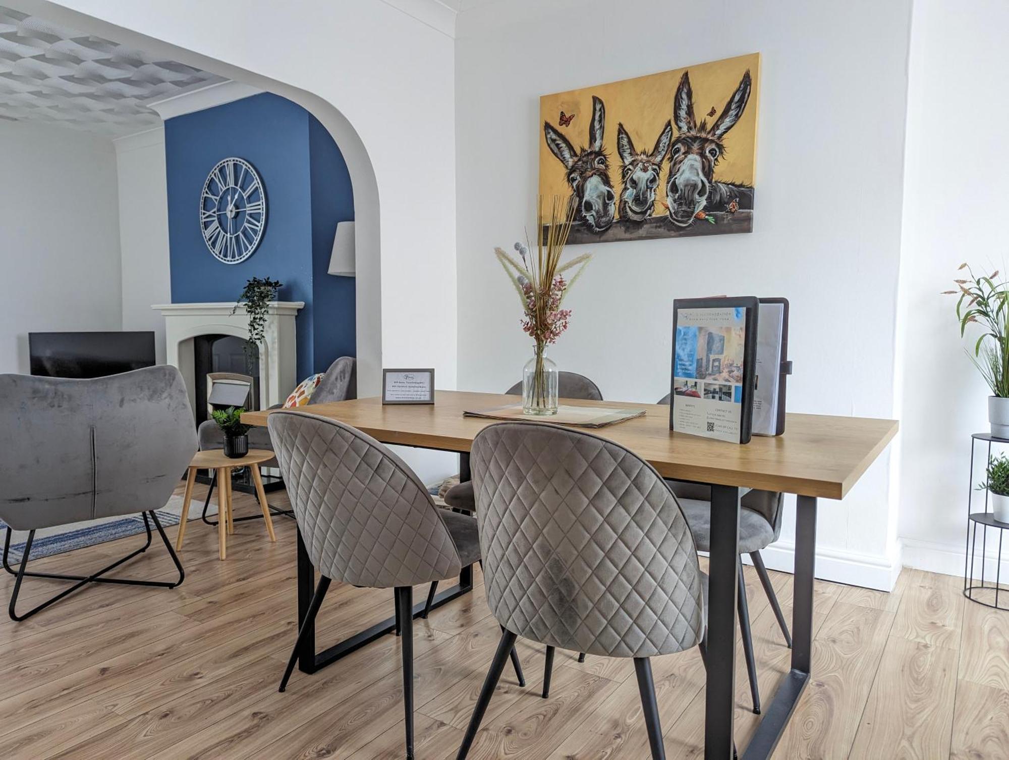 شقة 3Br-St Johns Hse-Free Parking-Workers-Kitchen-Wifi-Dog Friendly دونكاستر المظهر الخارجي الصورة